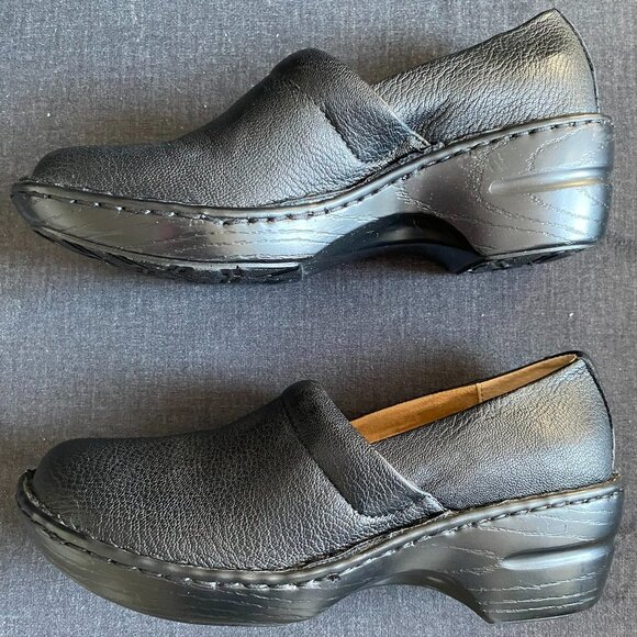 BASS-SHEENA BLACK LEATHER WOMEN SLIP ON WEDGE NURSING SHOES - Picture 1 of 9